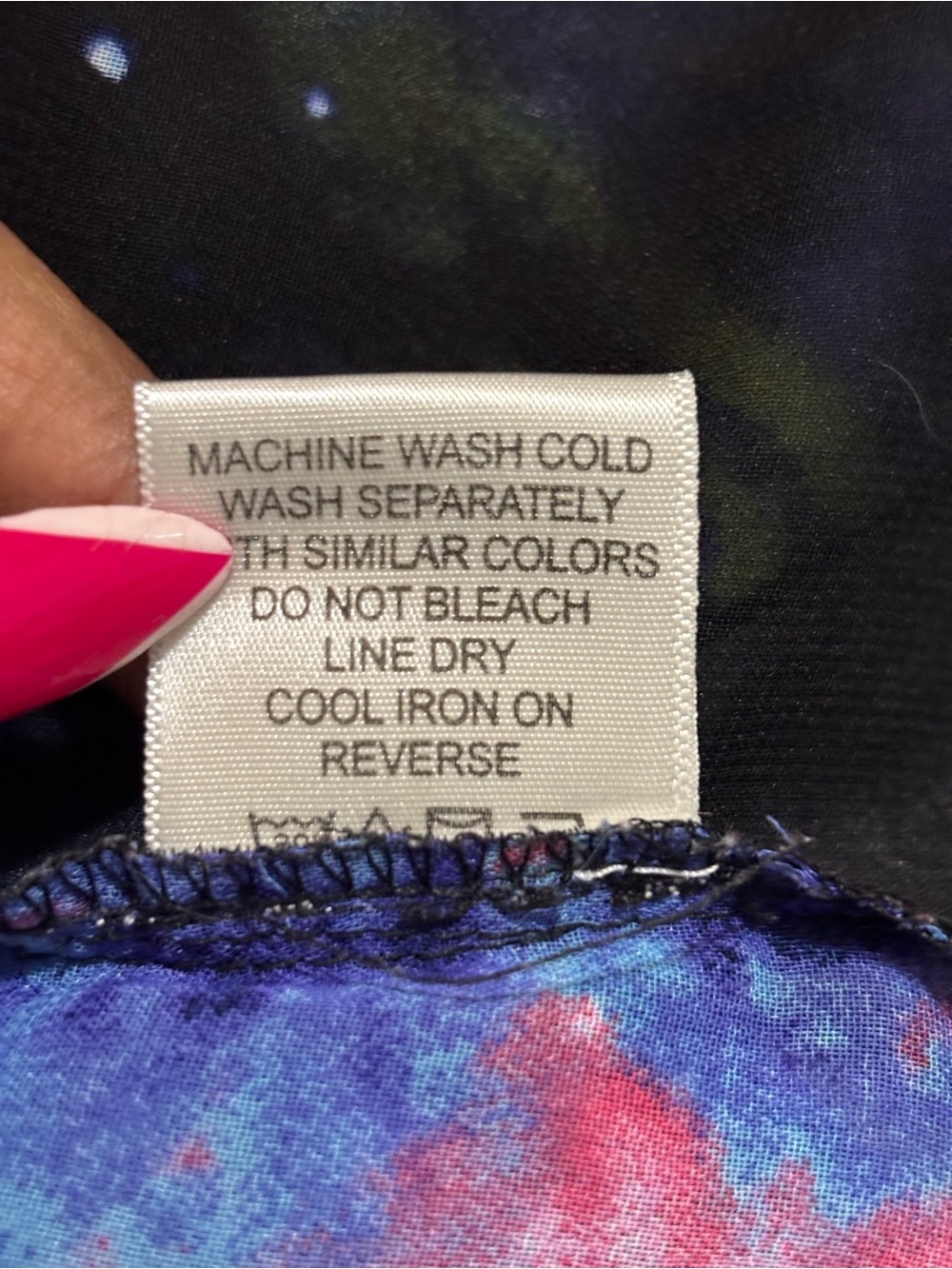 Truth NYC Whimsical Galaxy Tulip Hem Blouse M - Picture 8 of 9